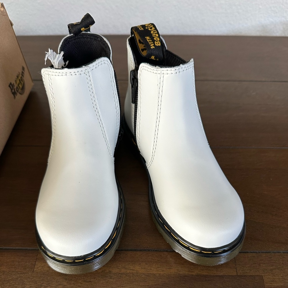 NIB White Dr. Marten Boots!!